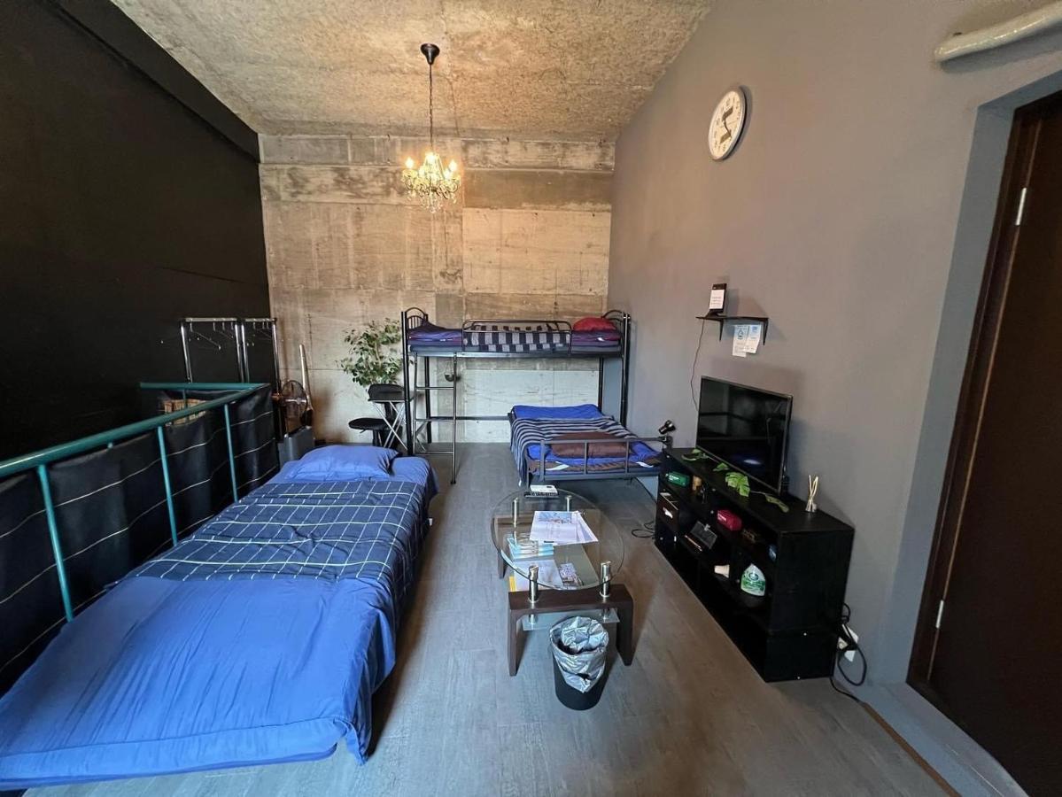 Apple-Garage Otel Mitoyo Dış mekan fotoğraf